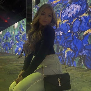 Meet your Posher, Ella